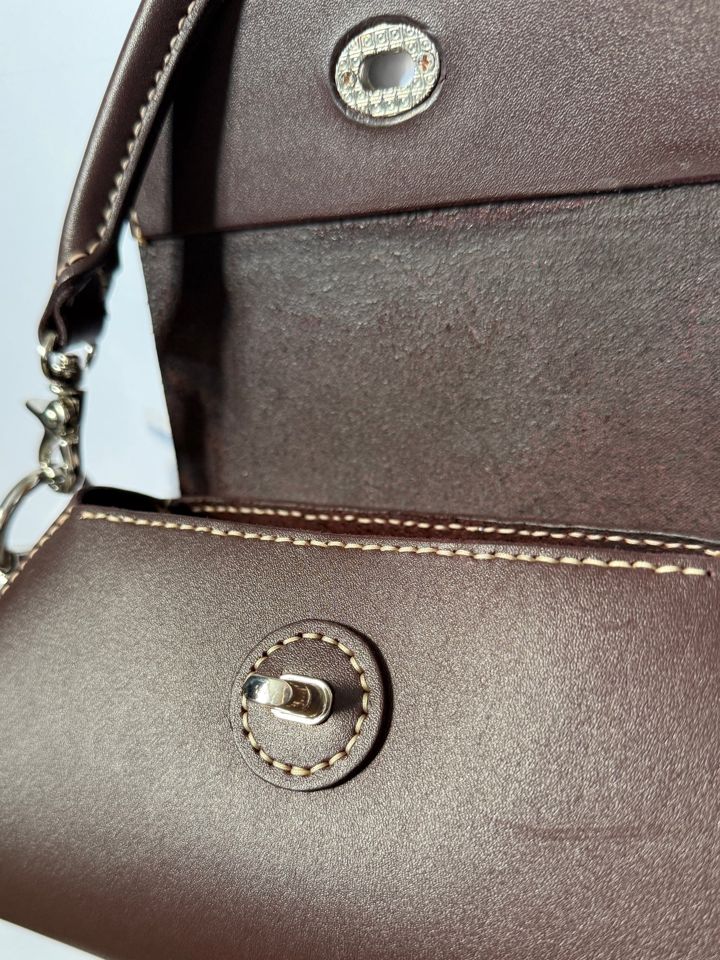 The Satria (brown/silver)